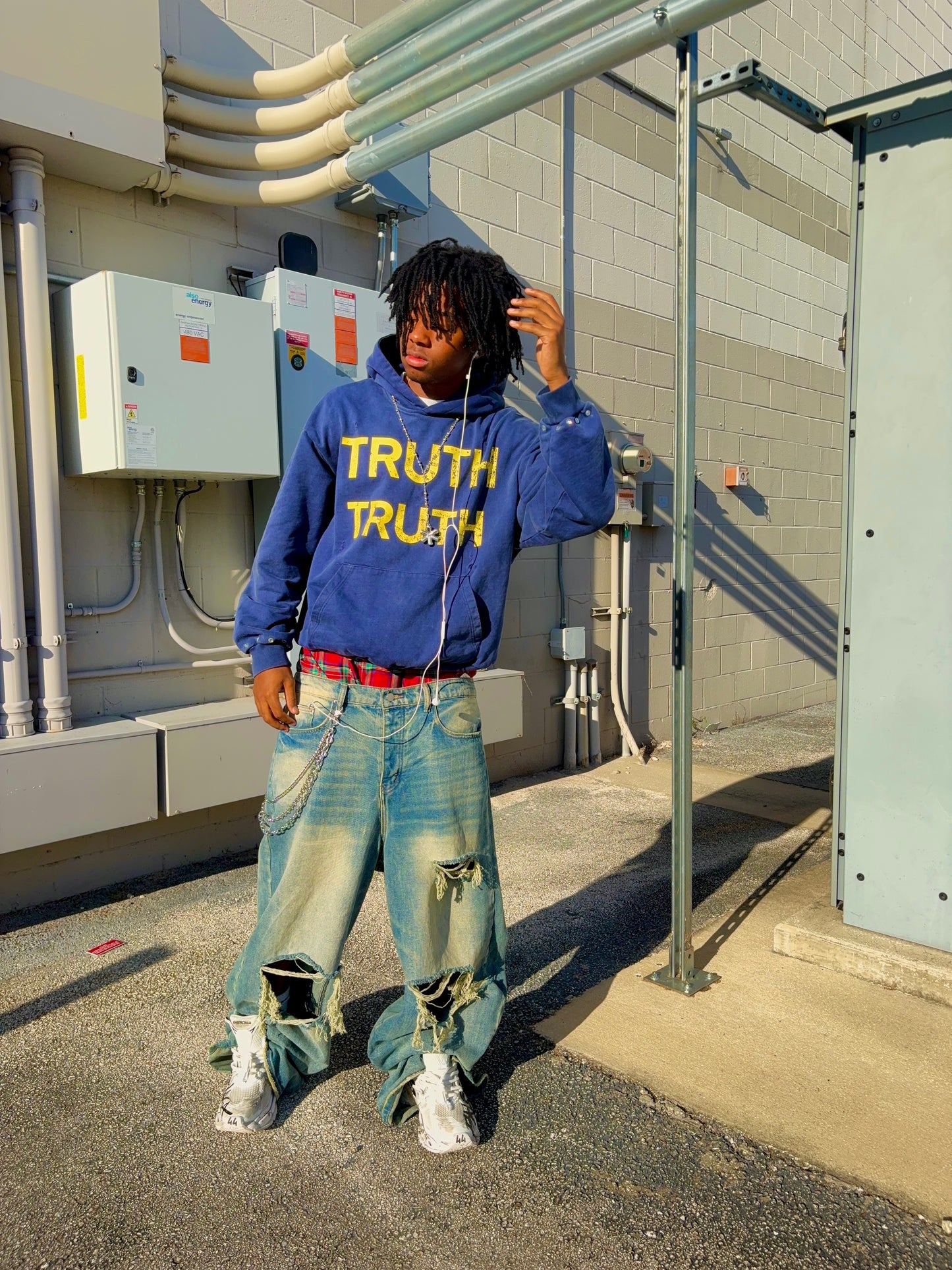 “TRUTH” hoodie